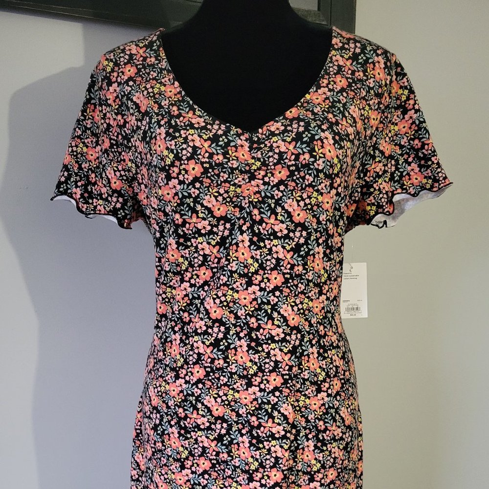 3/$20 Bundle Or New Size XL Black Floral V Neck Bodycon Dress by So Kohl's